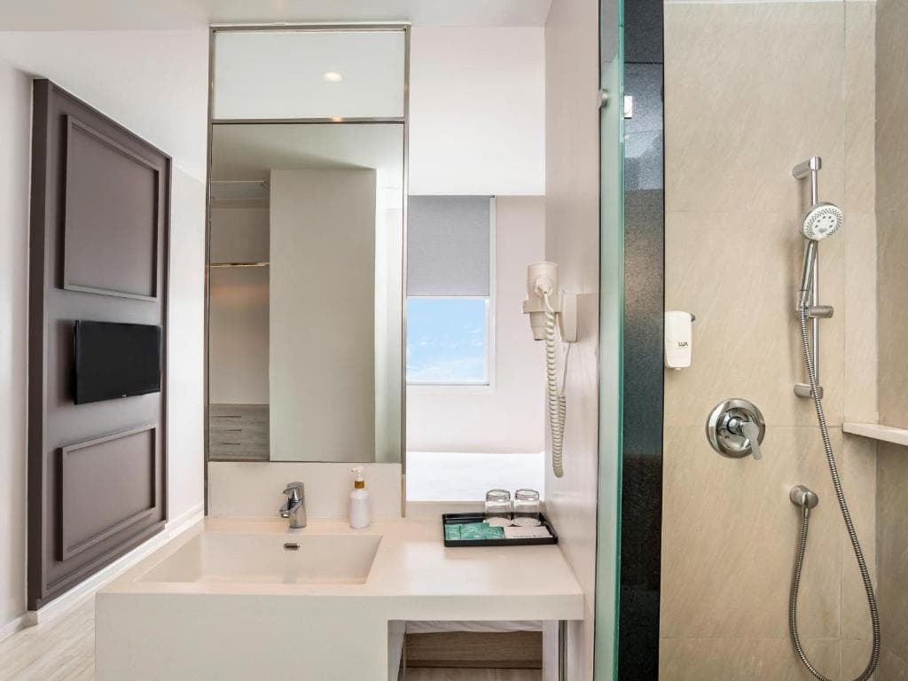 Hotel Ibis Styles Phuket City - 7