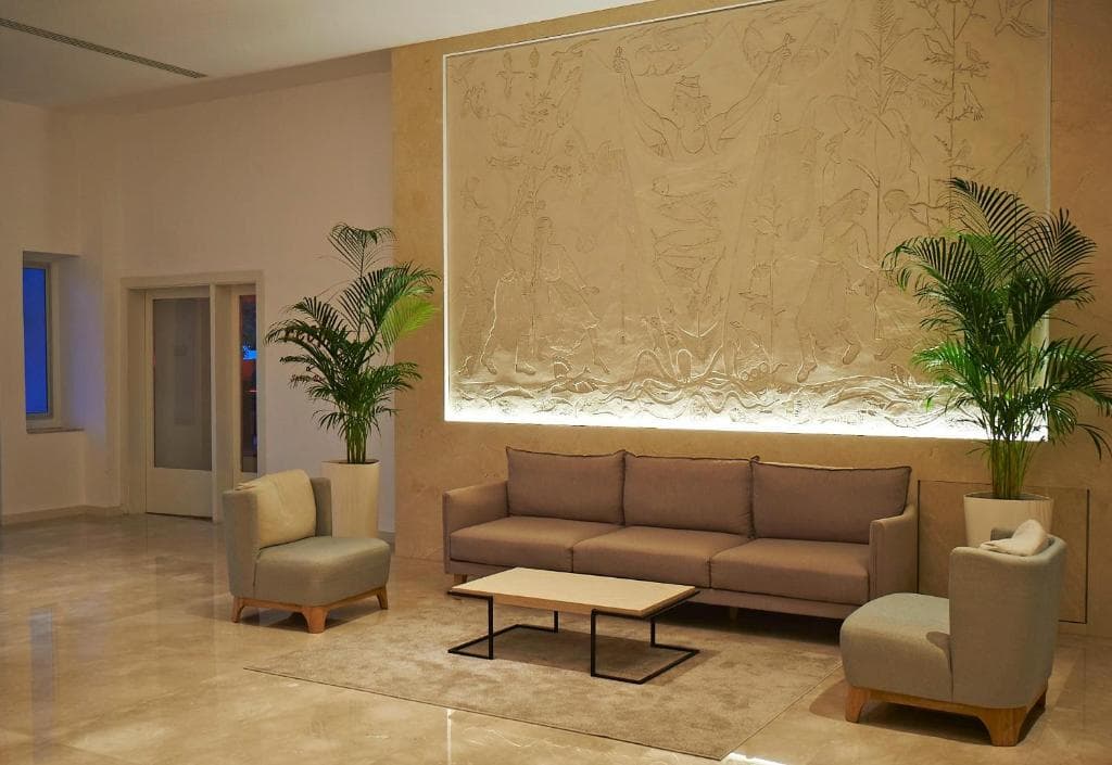 Sunrise Beach Hotel - 14