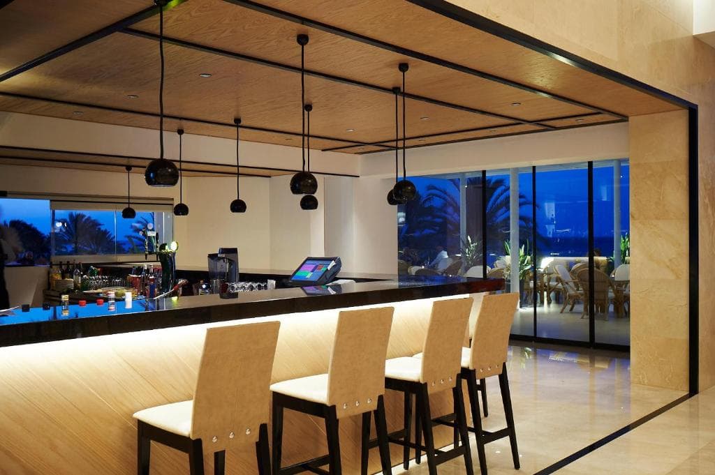 Sunrise Beach Hotel - 16