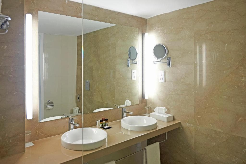 Sunrise Beach Hotel - 30