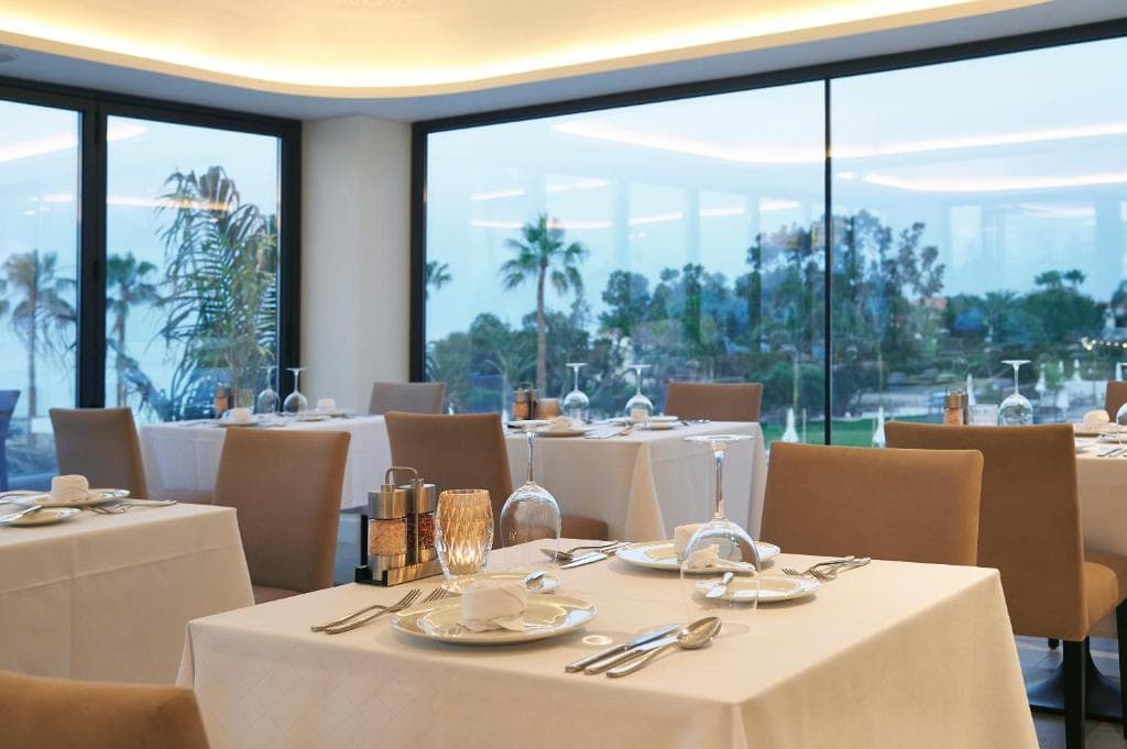 Sunrise Jade - Adults Only - 5