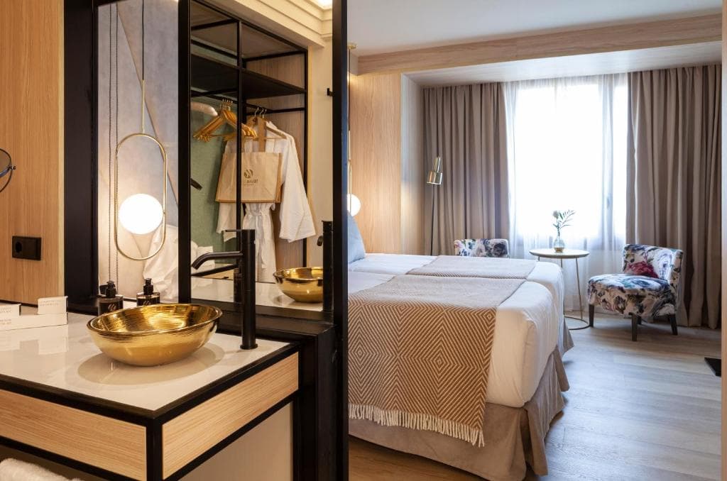 Nivia Born Boutique Hotel - 12