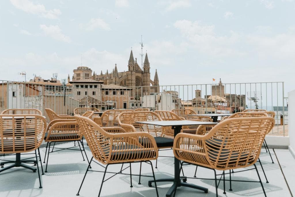 Nivia Born Boutique Hotel - 13