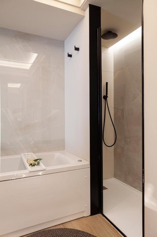 Nivia Born Boutique Hotel - 34