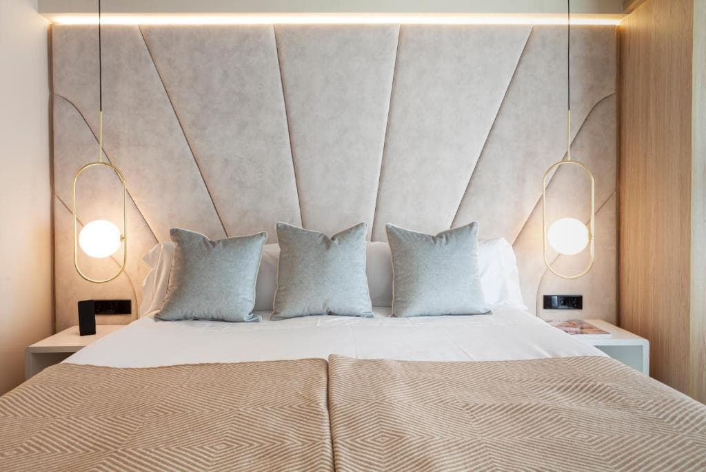 Nivia Born Boutique Hotel - 35