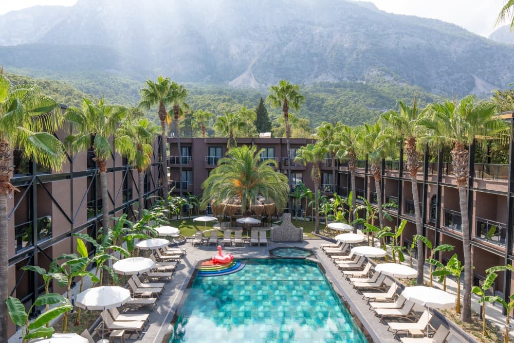 Hotel Golden Sun - 1