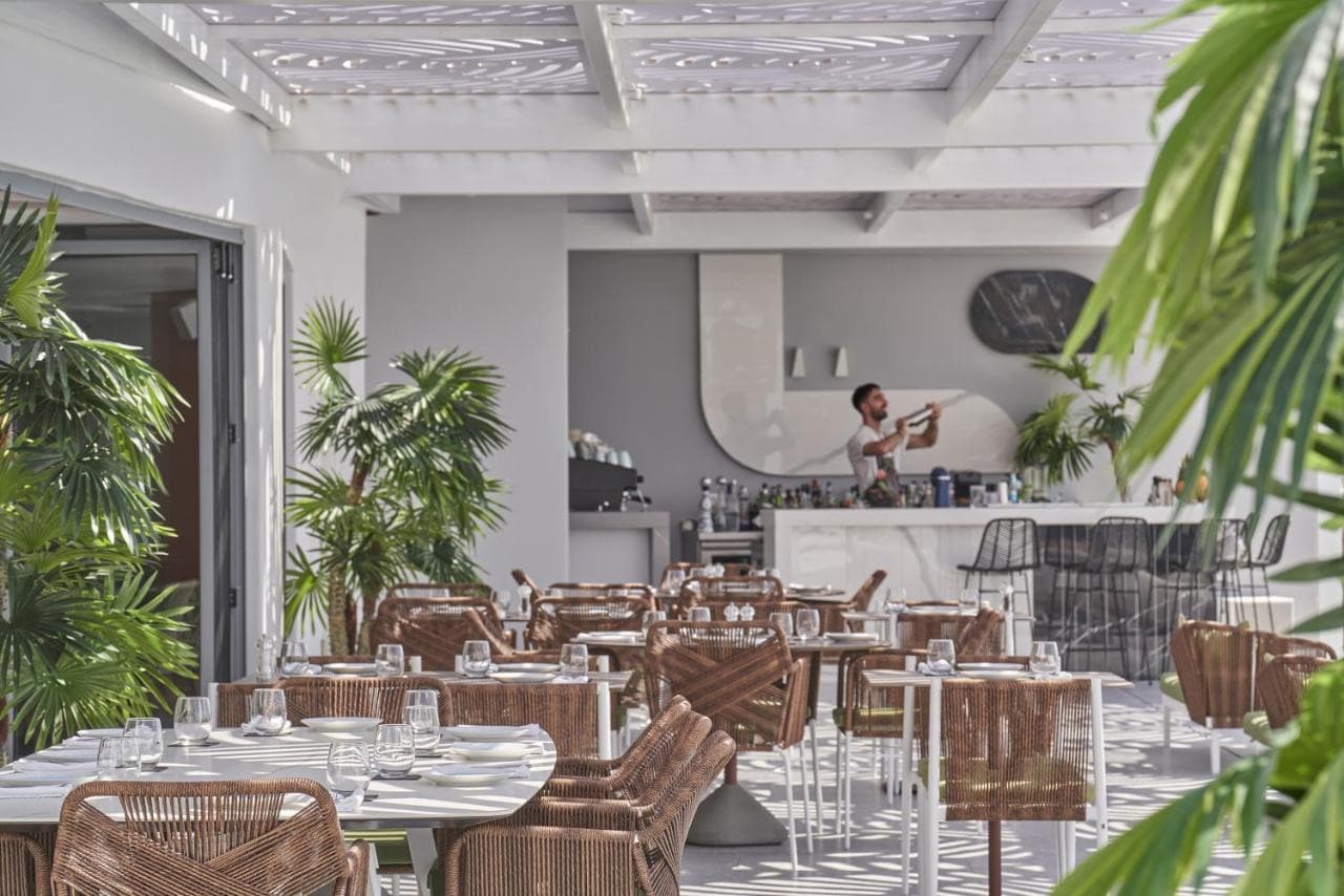Kouros Hotel & Suites - 5
