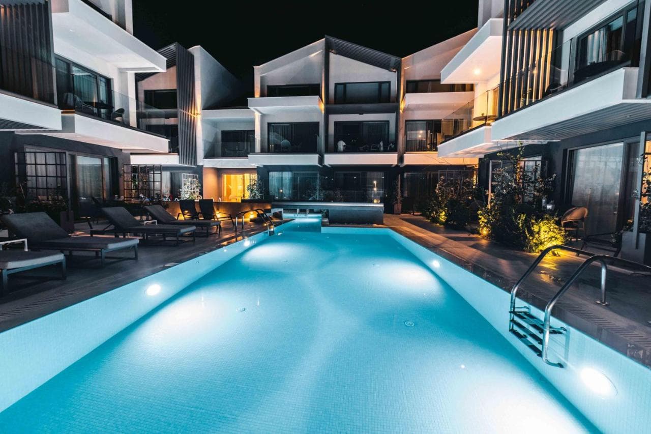 Serenity Suites - 6