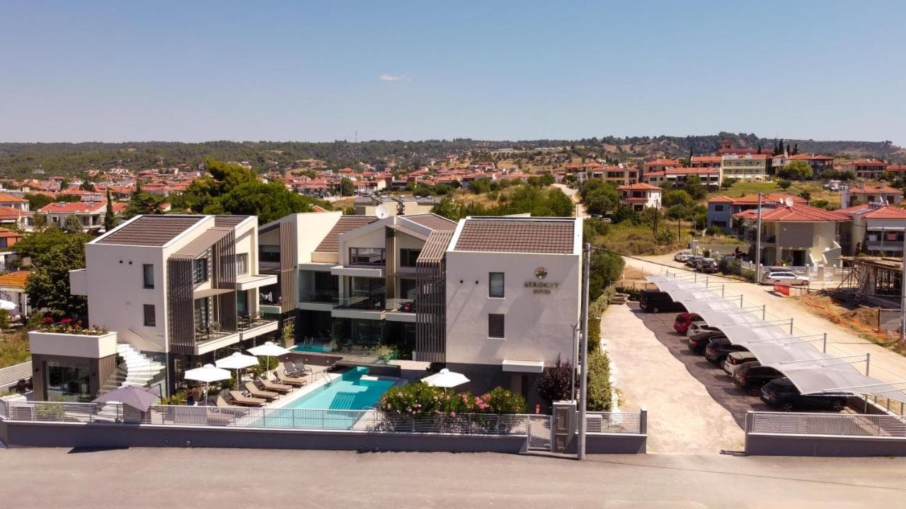 Serenity Suites - 9