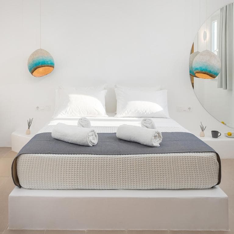 Voca Hotel & Suites - 10