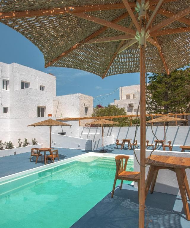 Voca Hotel & Suites - 14