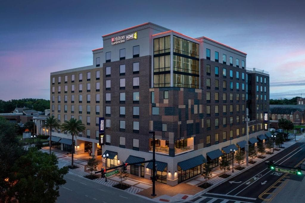 Hilton Garden Inn Orlando Downtown - 1