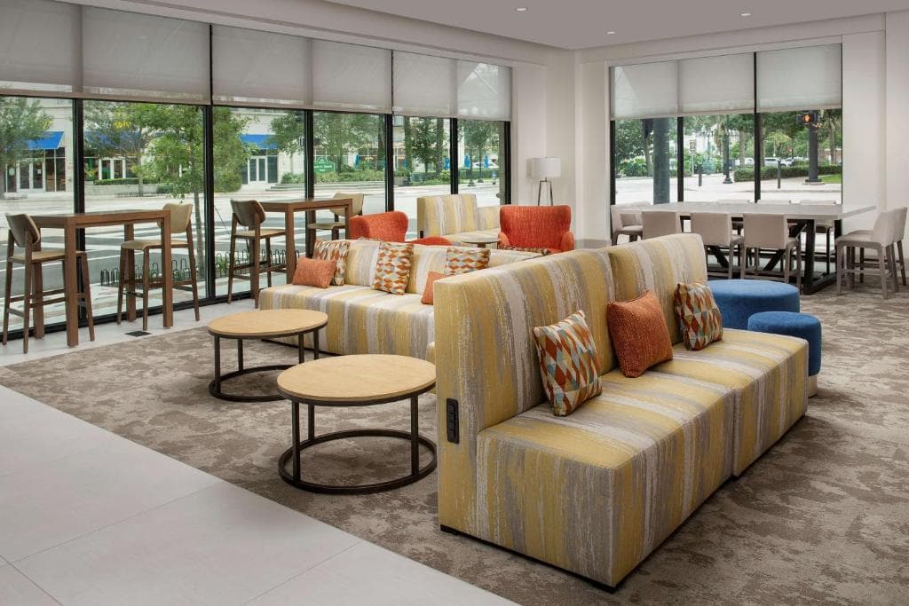 Hilton Garden Inn Orlando Downtown - 2