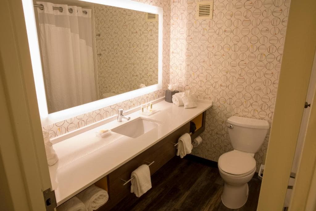 Holiday Inn Orlando International Airport - 2