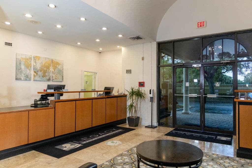 Legacy Vacation Resorts - Disney and Lake Buena Vista - 3
