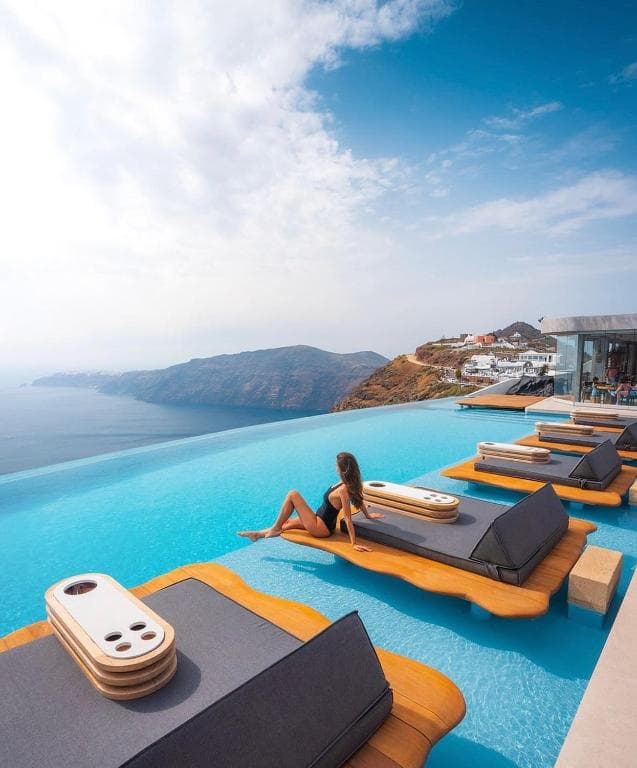 Cavo Tagoo Santorini - 1