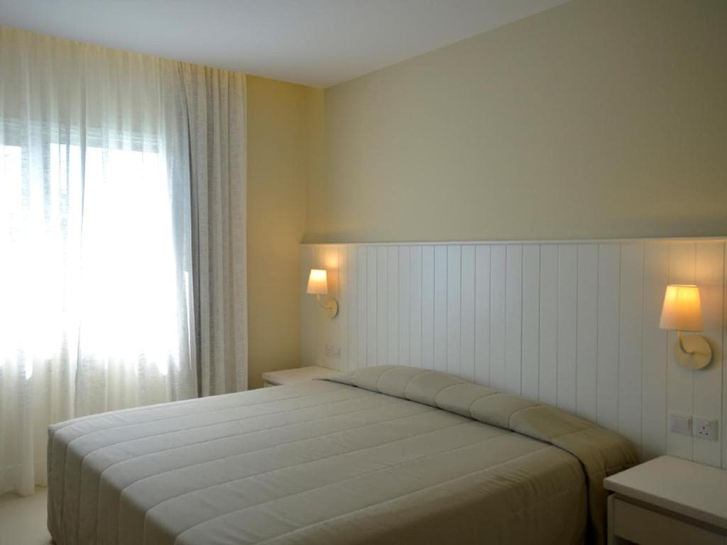Sunrise Gardens Aparthotel - 37