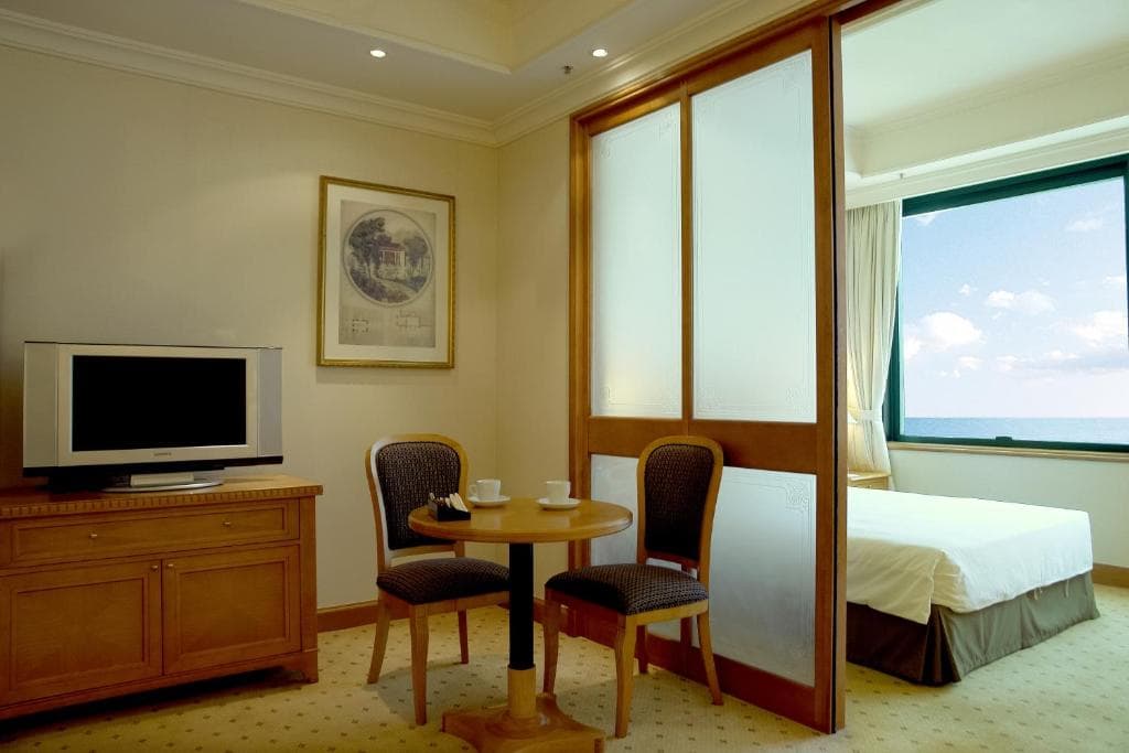 Best Western Plus Hotel Hong Kong - 24