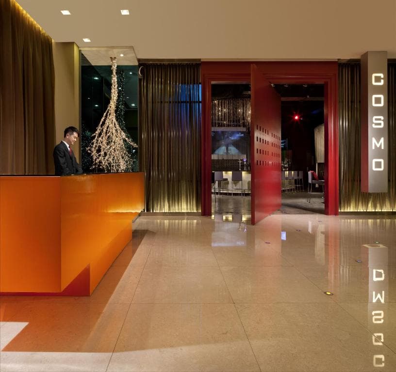 Cosmo Hotel Hong Kong - 12