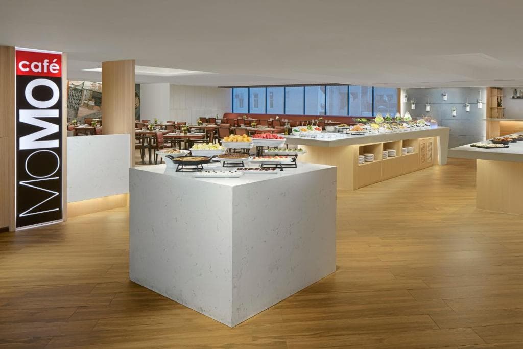 Courtyard by Marriott Hong Kong - 10
