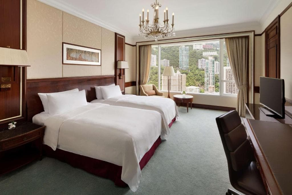 Island Shangri-La, Hong Kong - 11