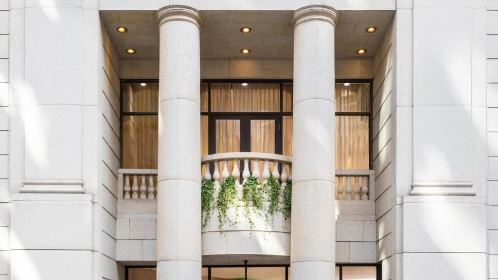 Lanson Place Causeway Bay, Hong Kong - 6