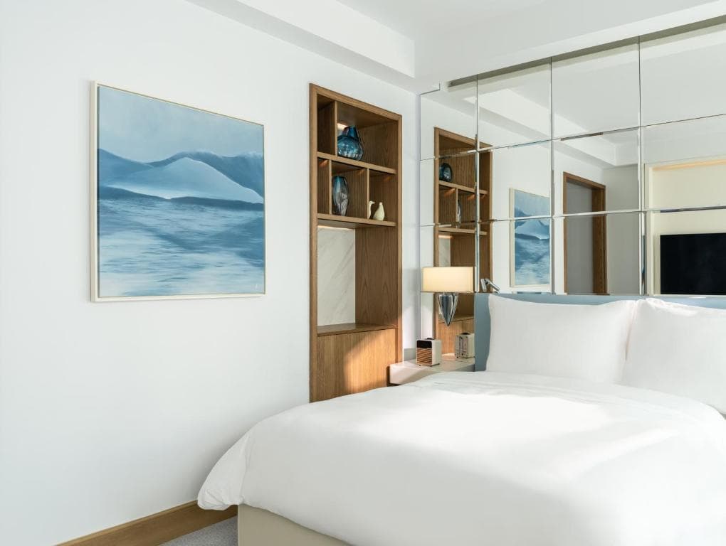 Lanson Place Causeway Bay, Hong Kong - 9