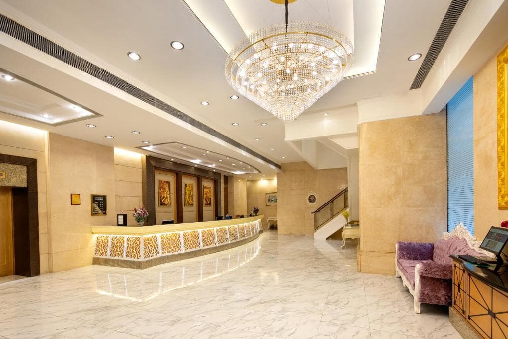 Ramada by Wyndham Hong Kong Grand View - 8
