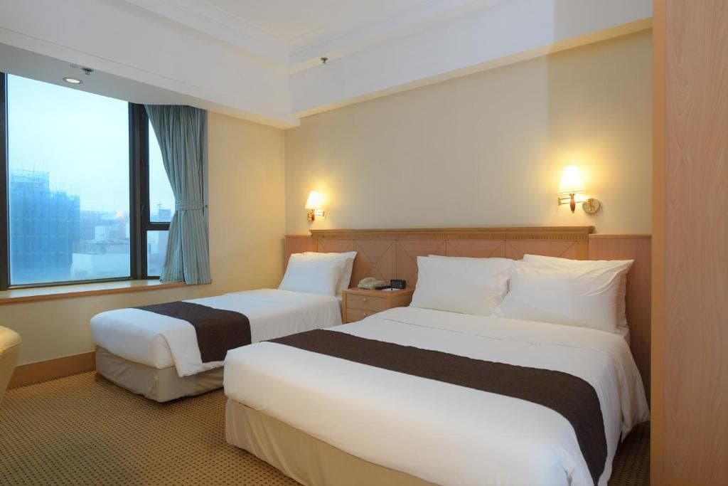 Ramada by Wyndham Hong Kong Grand View - 32
