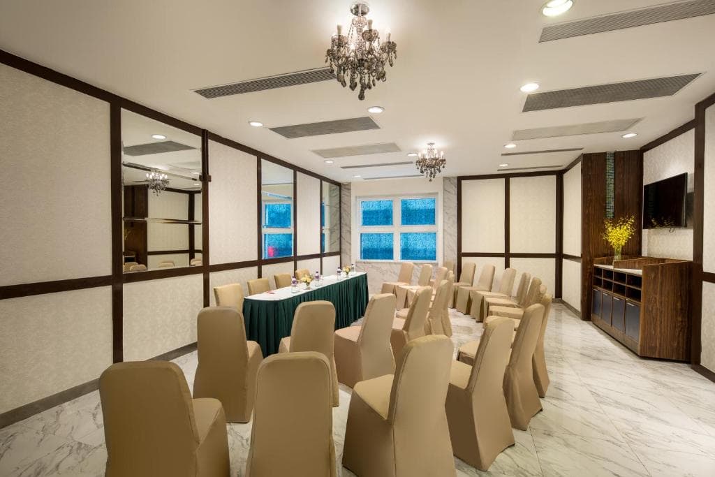 Ramada by Wyndham Hong Kong Grand View - 41