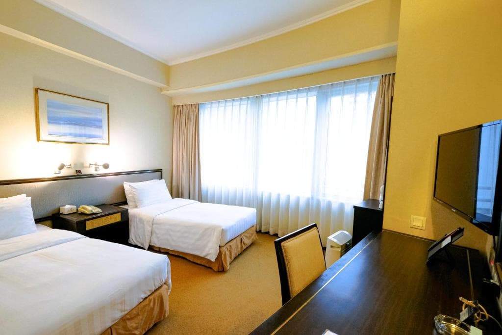 South Pacific Hotel - 6