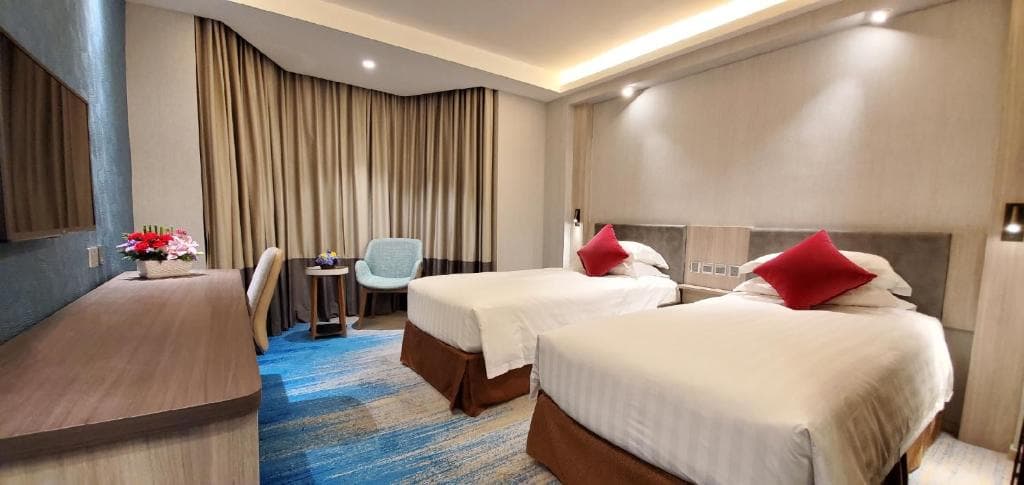Wharney Hotel - 2