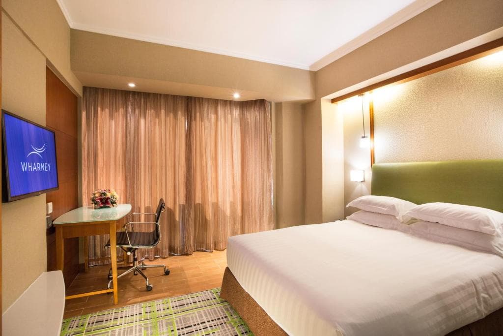 Wharney Hotel - 6