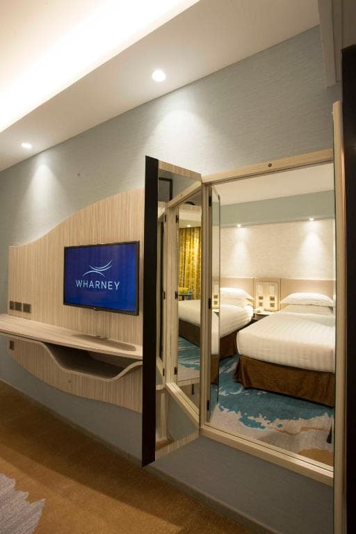 Wharney Hotel - 12