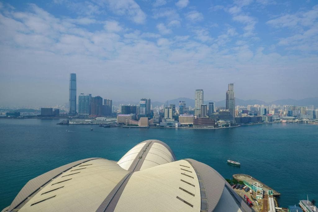 Renaissance Hong Kong Harbour View Hotel - 19