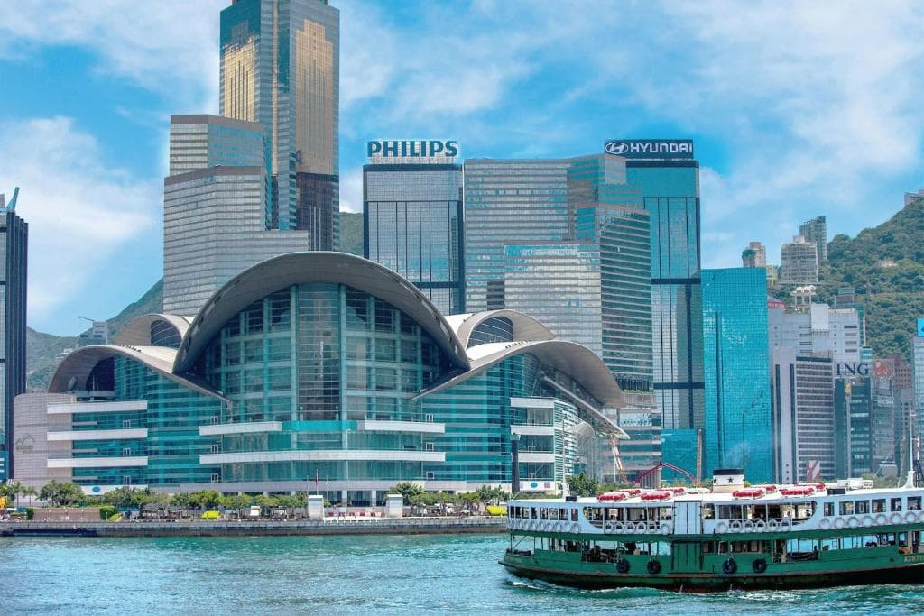 Renaissance Hong Kong Harbour View Hotel - 20