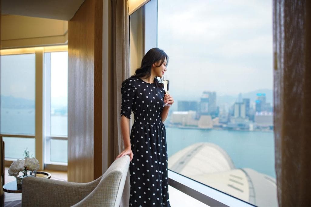Renaissance Hong Kong Harbour View Hotel - 31