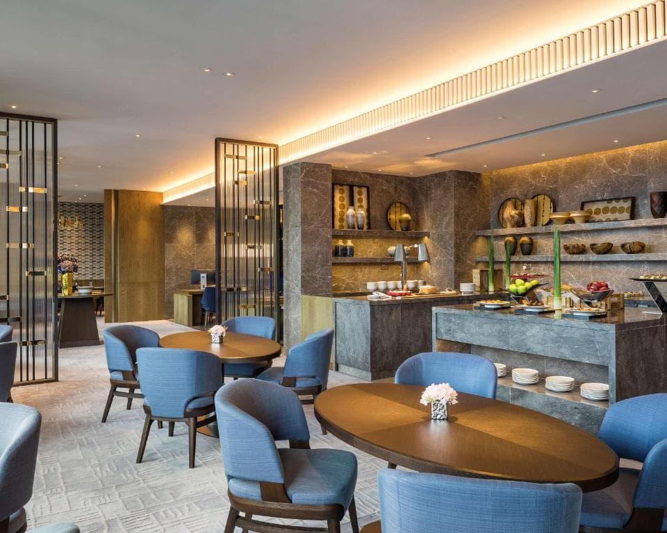 Hyatt Centric Victoria Harbour Hong Kong - 4