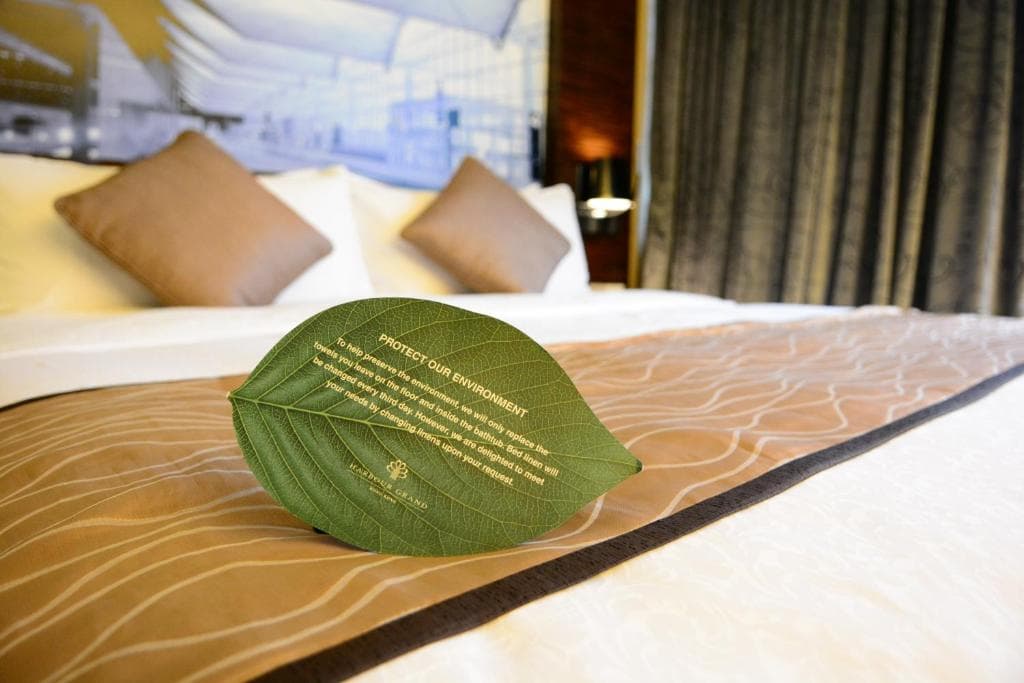 Harbour Grand Hong Kong - 33