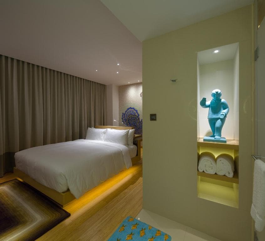 Hotel Indigo Hong Kong Island, an IHG Hotel - 7