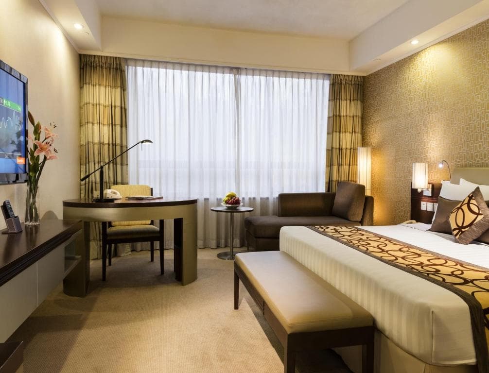 Gloucester Luk Kwok Hong Kong - 18