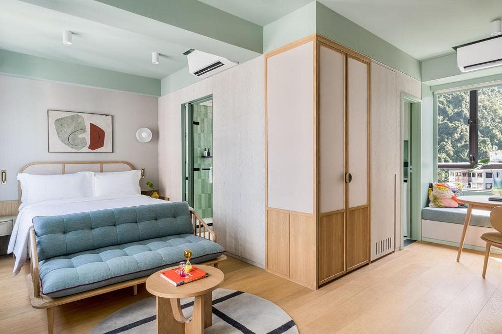 YING'nFLO, Hong Kong, Wan Chai - 2