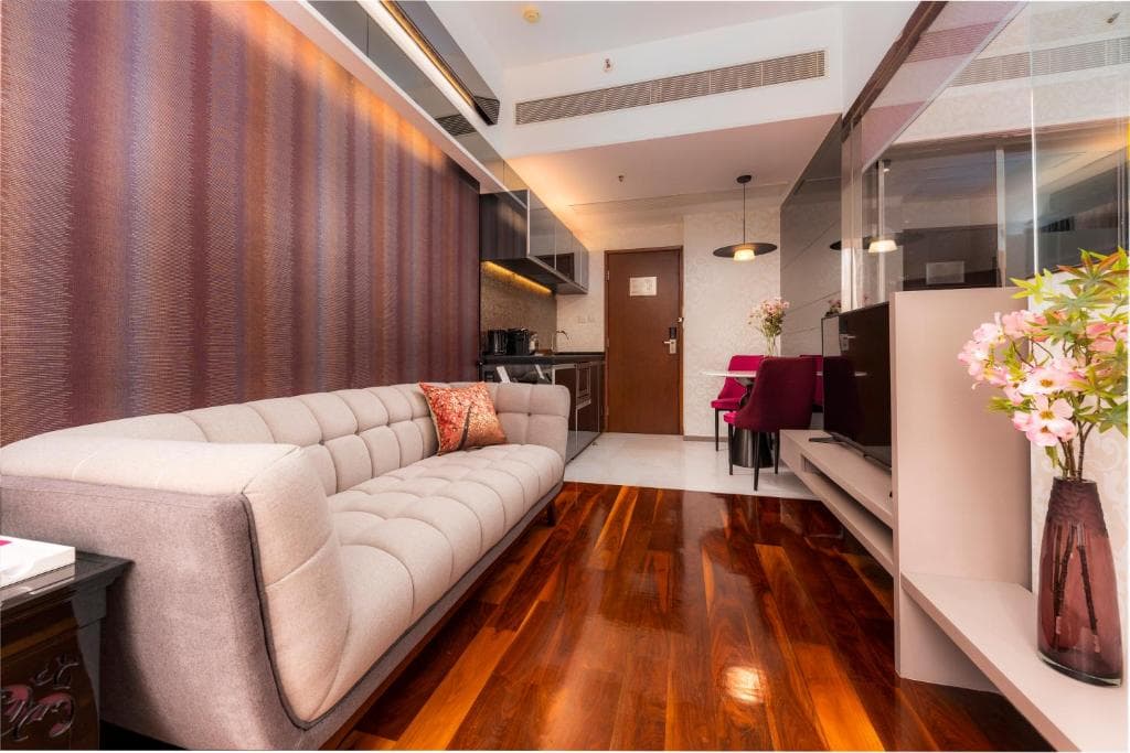 The Mercer - 6