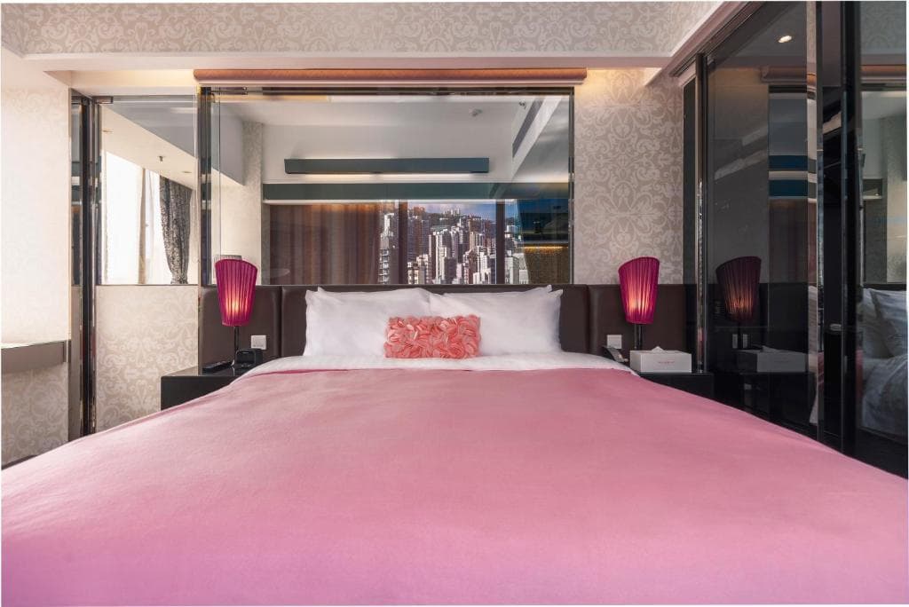 The Mercer - 7