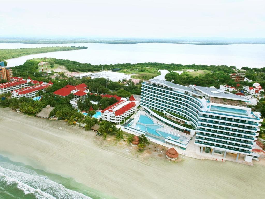 Las Americas Torre Del Mar - 14