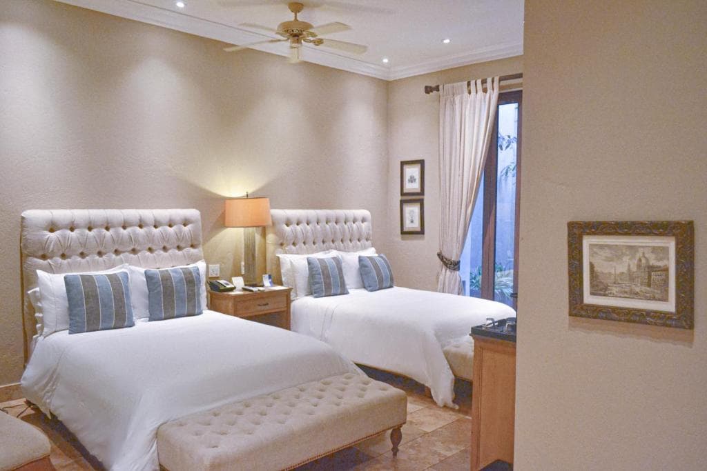 Bastión Luxury Hotel - 8