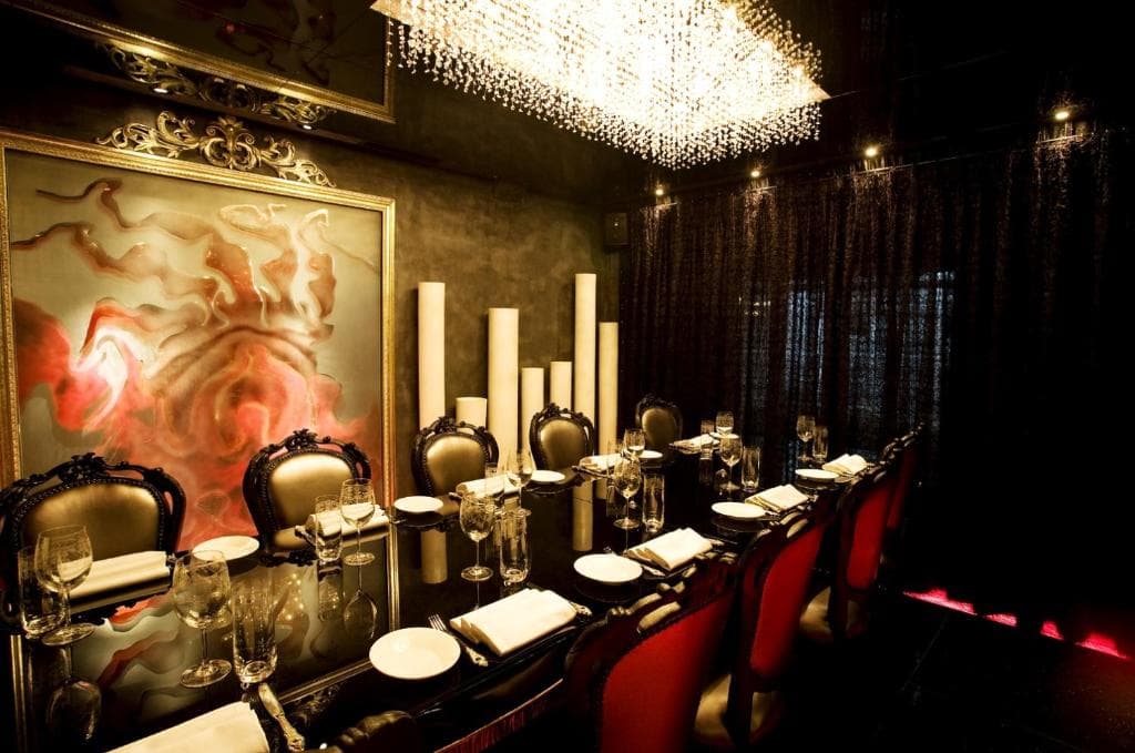 The Luxe Manor - 23