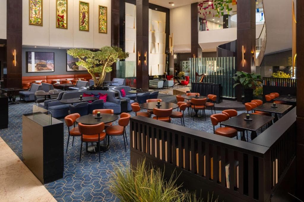 Radisson Blu Leogrand Hotel - 3