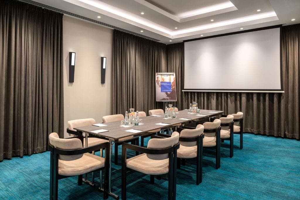 Radisson Blu Leogrand Hotel - 41