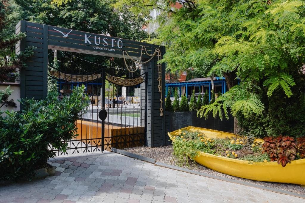 Tulip Residence & Spa Hotel - 14